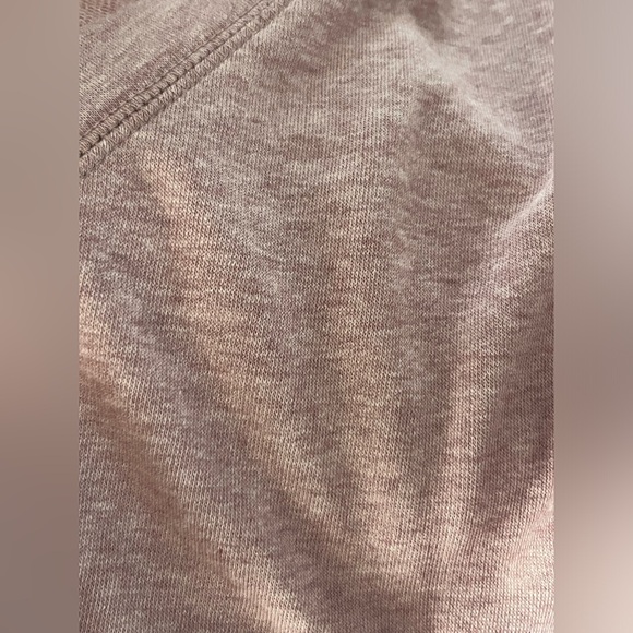 Old Navy Active Women’s Crossed Front Top - Heather Mauve/Pink - Medium - EUC - Picture 6 of 6